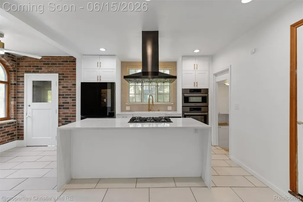 3205 Sherbourne Road Detroit City MI 48221