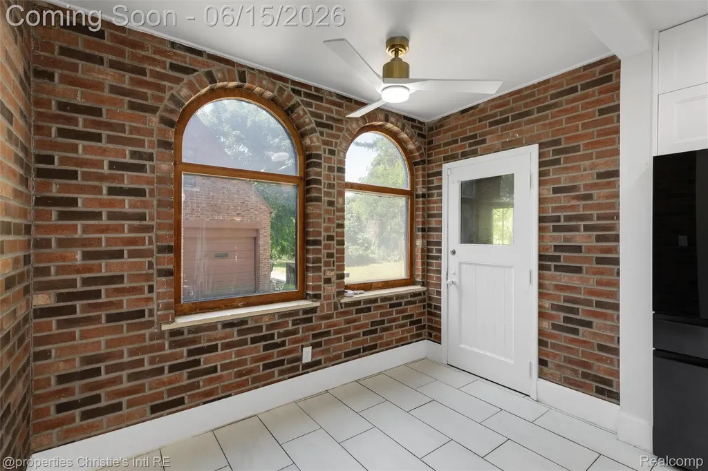 3205 Sherbourne Road Detroit City MI 48221