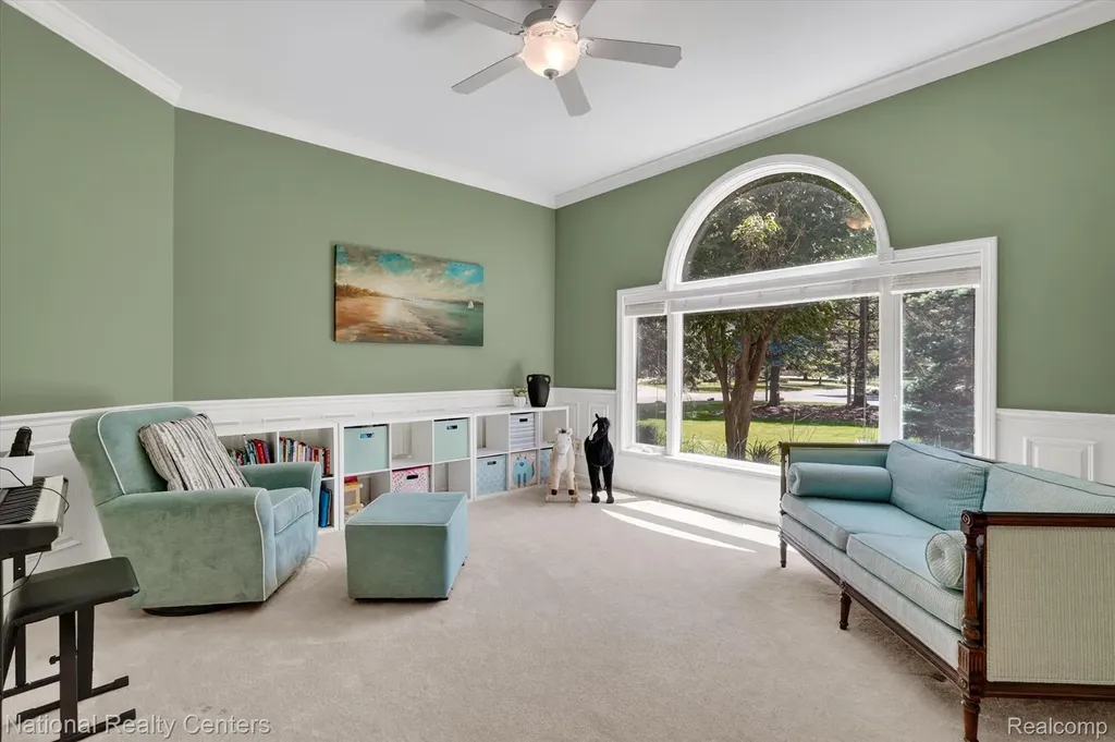 9326 Park Lane Commerce Charter Township MI 48382