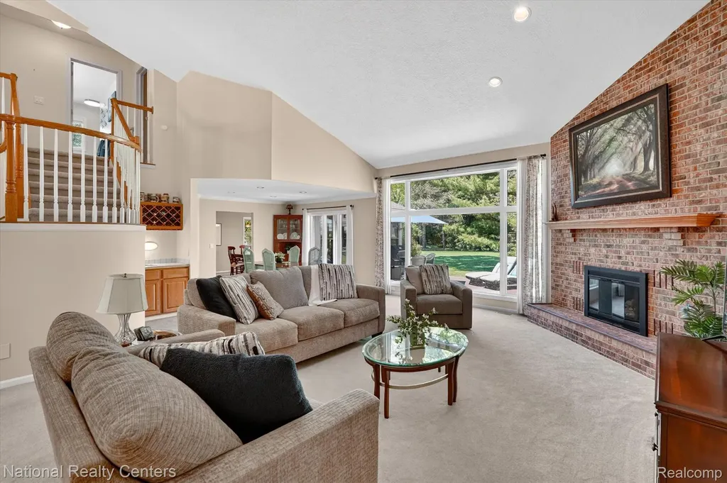 9326 Park Lane Commerce Charter Township MI 48382