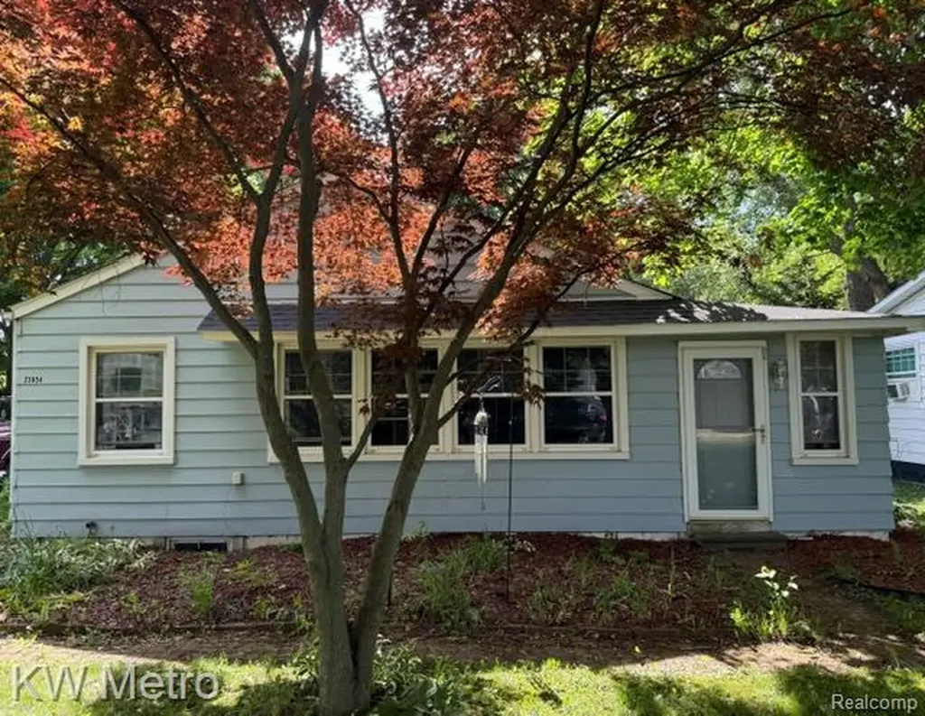 23854 Harrellson Street Macomb Township MI 48042