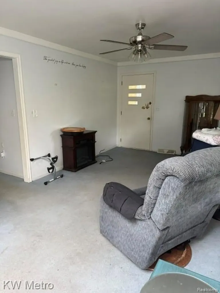 23854 Harrellson Street Macomb Township MI 48042