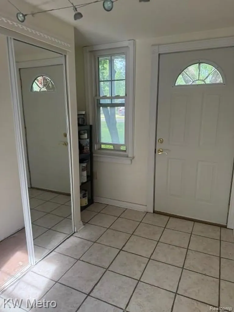 23854 Harrellson Street Macomb Township MI 48042