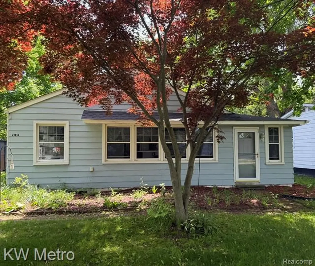23854 Harrellson Street Macomb Township MI 48042