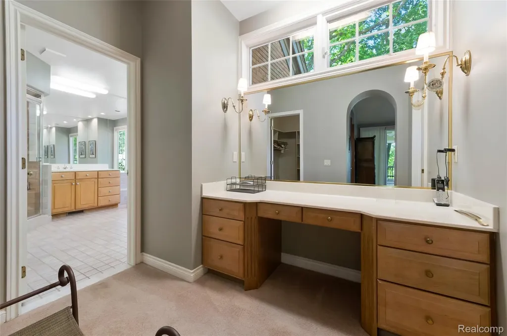 2323 Addaleen Road Highland Charter Township MI 48357