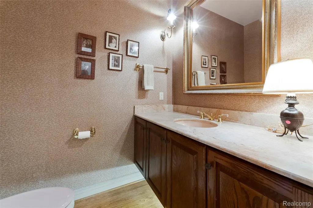 2323 Addaleen Road Highland Charter Township MI 48357