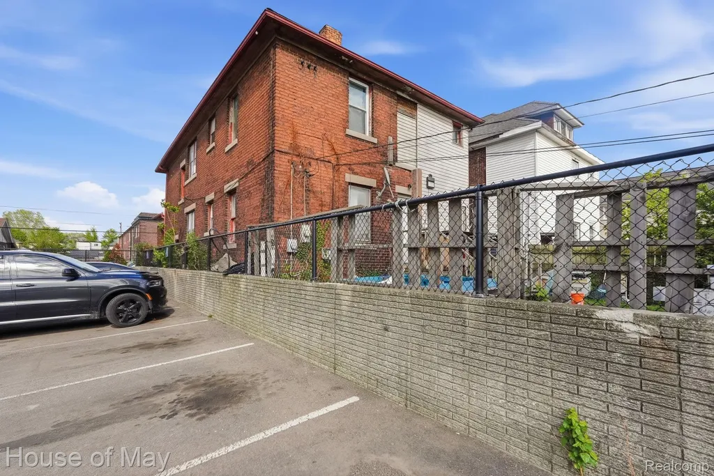2553 Central Street Detroit City MI 48209
