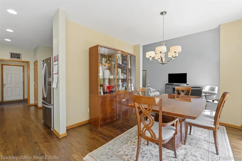 1889 Sharp Sand Circle Brighton Township MI 48114