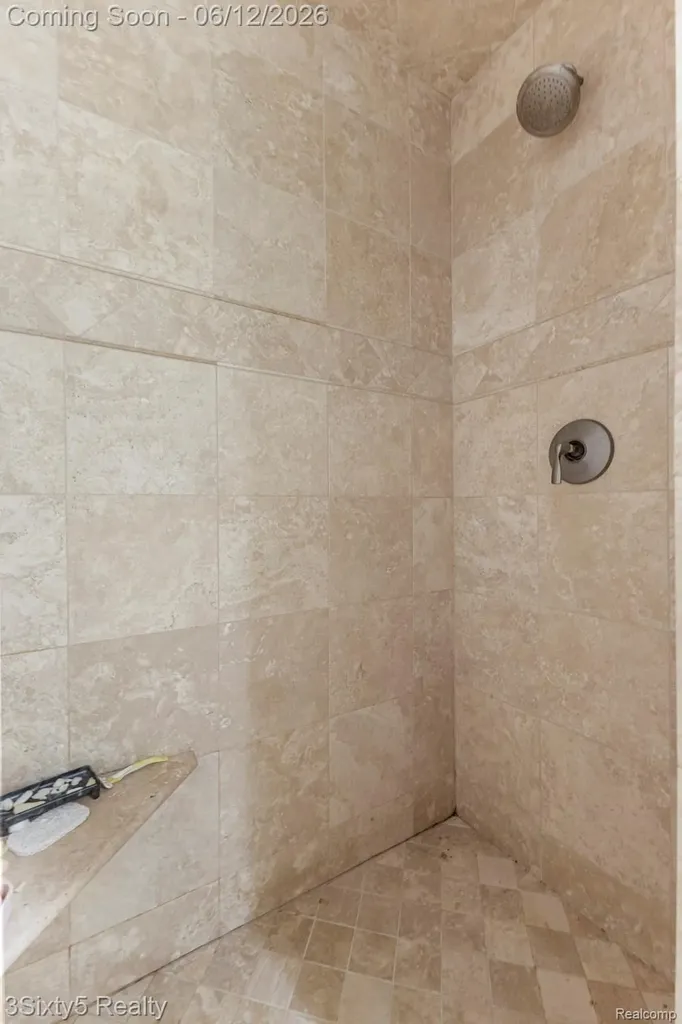 7714 Bournemouth Avenue Grosse Ile Township MI 48138