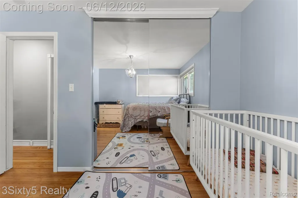 7714 Bournemouth Avenue Grosse Ile Township MI 48138