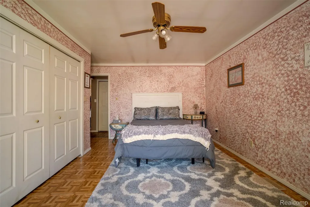 2640 Melvin Avenue Rochester Hills City MI 48307