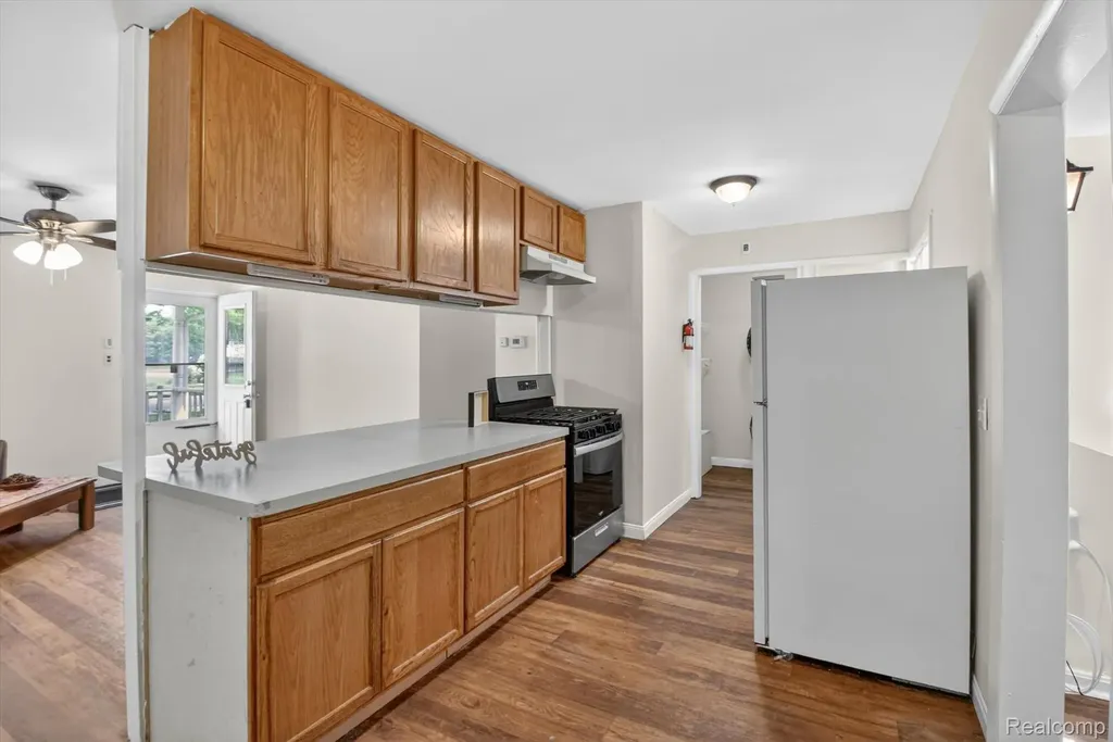 1459 Grove Road York Charter Township MI 48198