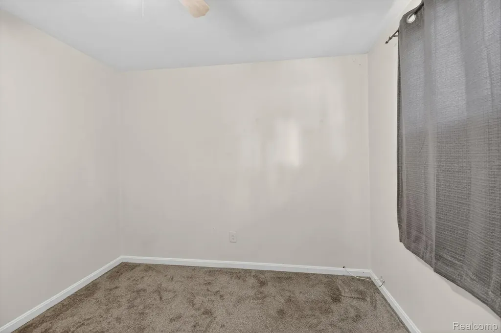 1459 Grove Road York Charter Township MI 48198