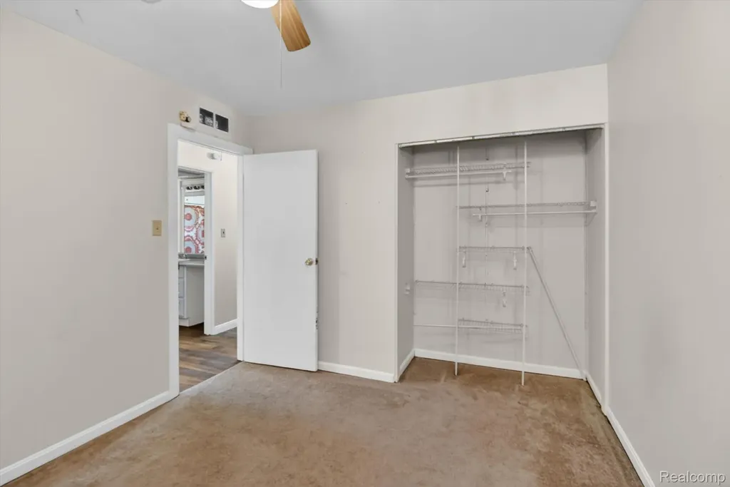 1459 Grove Road York Charter Township MI 48198