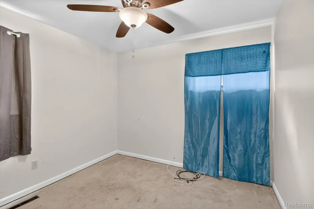 1459 Grove Road York Charter Township MI 48198