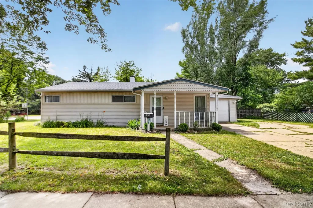 1459 Grove Road York Charter Township MI 48198