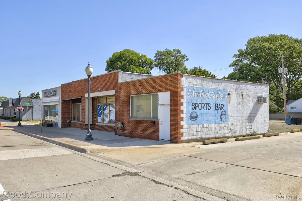 24354 John R Road Hazel Park City MI 48030