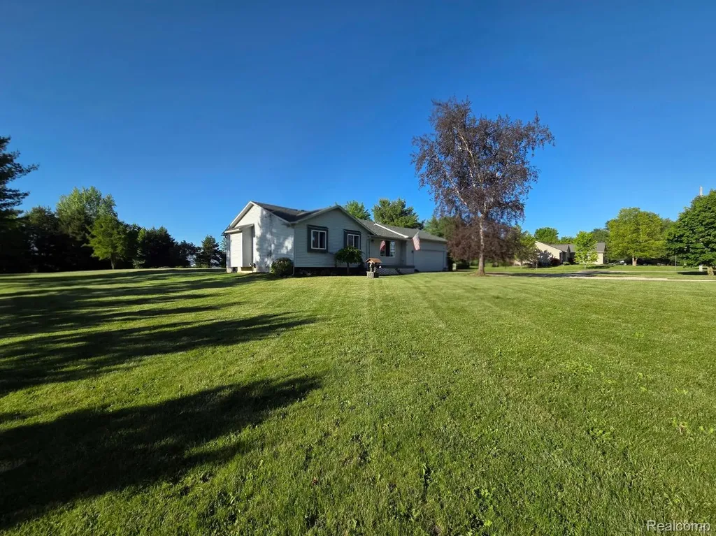 5424 Cook Road Mundy Township MI 48473