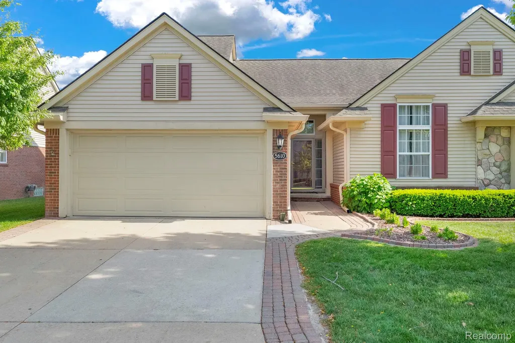 5610 Ortman Drive Sterling Heights City MI 48314