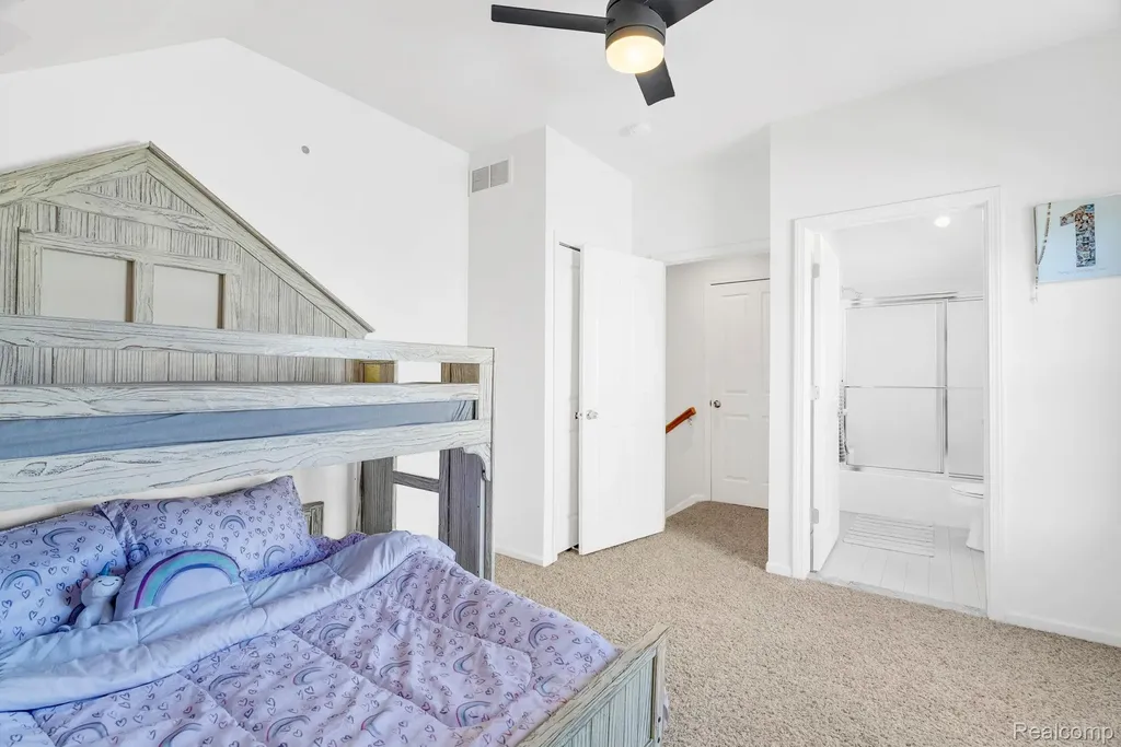 5610 Ortman Drive Sterling Heights City MI 48314