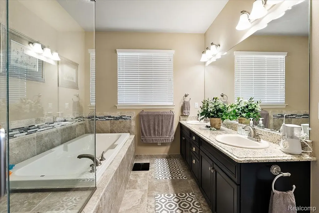 55206 Sarazen Drive Macomb Township MI 48042