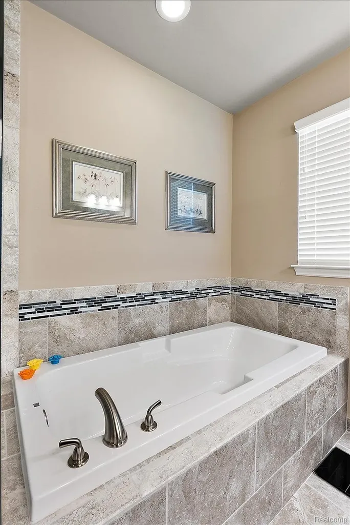 55206 Sarazen Drive Macomb Township MI 48042