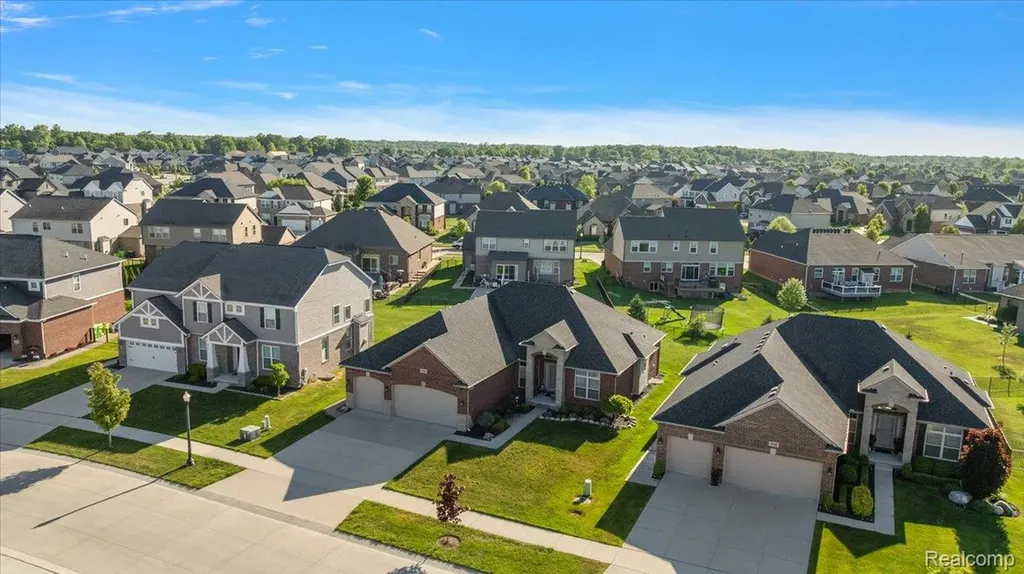 55206 Sarazen Drive Macomb Township MI 48042
