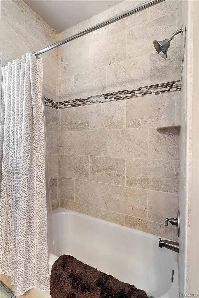55206 Sarazen Drive Macomb Township MI 48042
