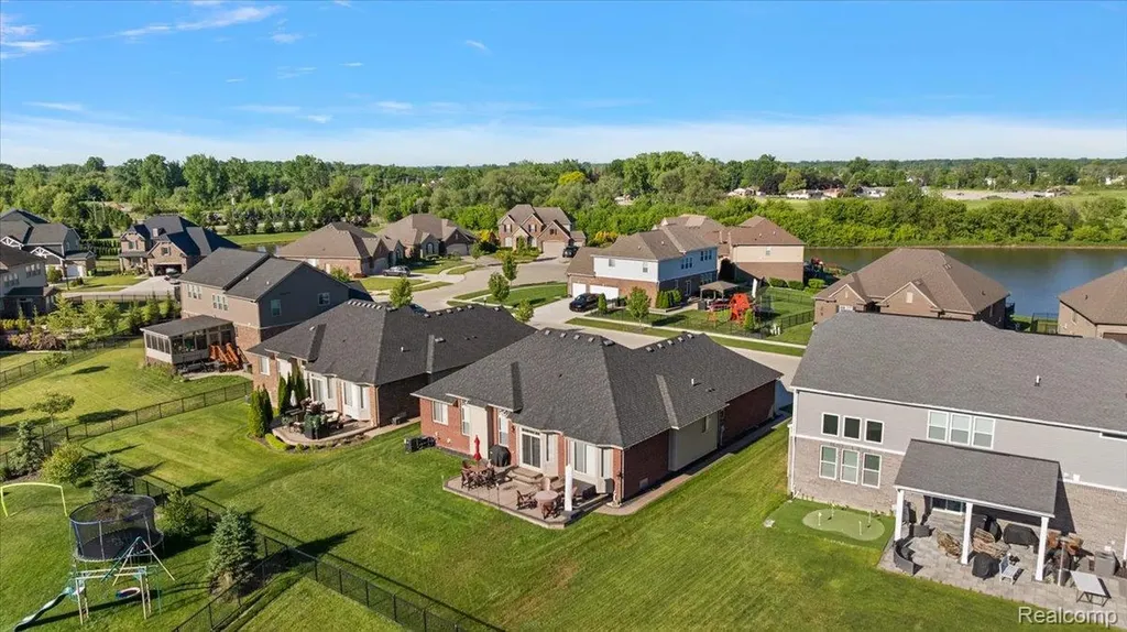 55206 Sarazen Drive Macomb Township MI 48042