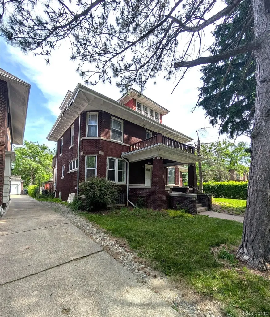 2400 Edison Street Detroit City MI 48206