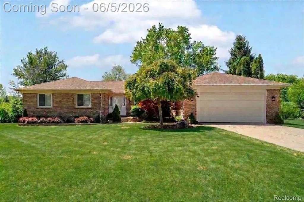 36615 Almond Circle Farmington Hills City MI 48335