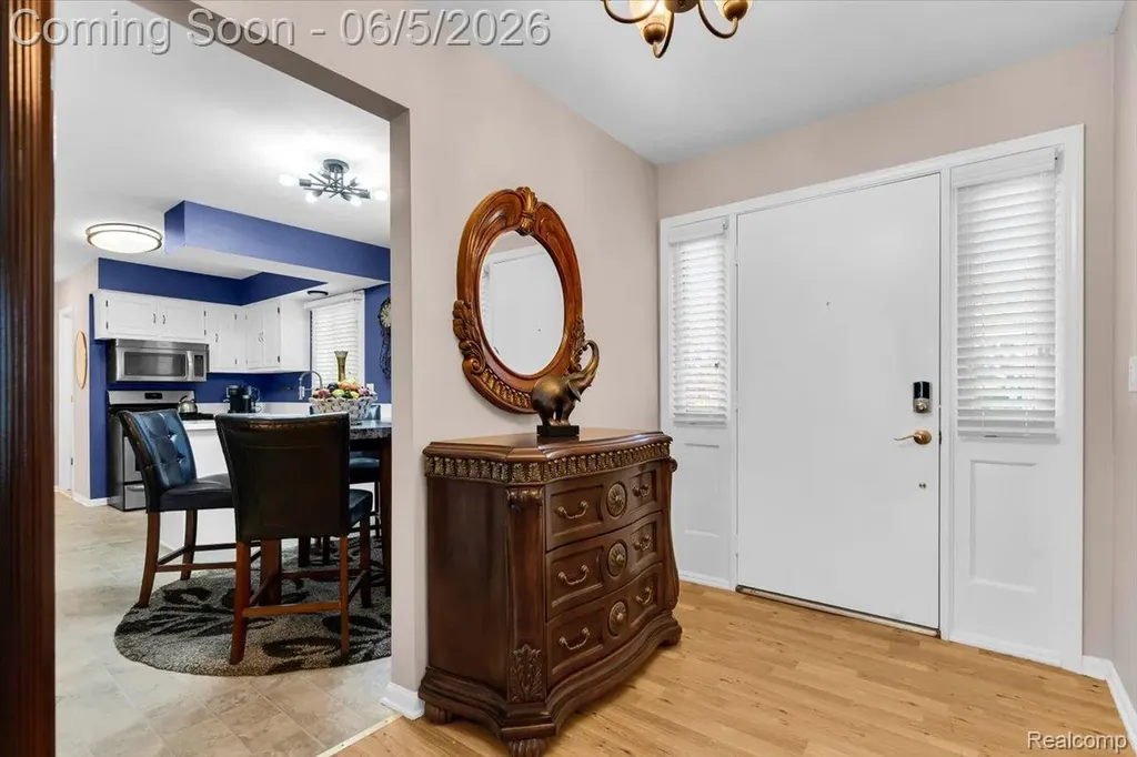 36615 Almond Circle Farmington Hills City MI 48335
