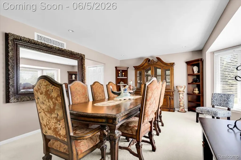 36615 Almond Circle Farmington Hills City MI 48335