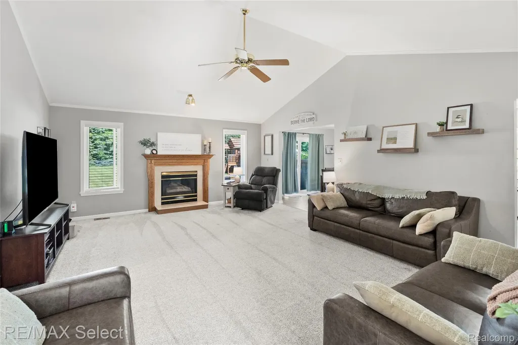 2288 Lost Creek Drive Clayton Charter Township MI 48433