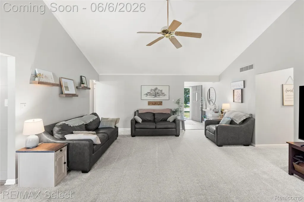 2288 Lost Creek Drive Clayton Charter Township MI 48433