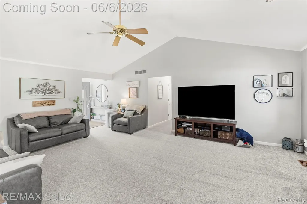2288 Lost Creek Drive Clayton Charter Township MI 48433