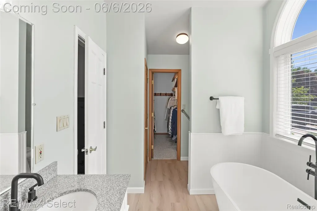 2288 Lost Creek Drive Clayton Charter Township MI 48433