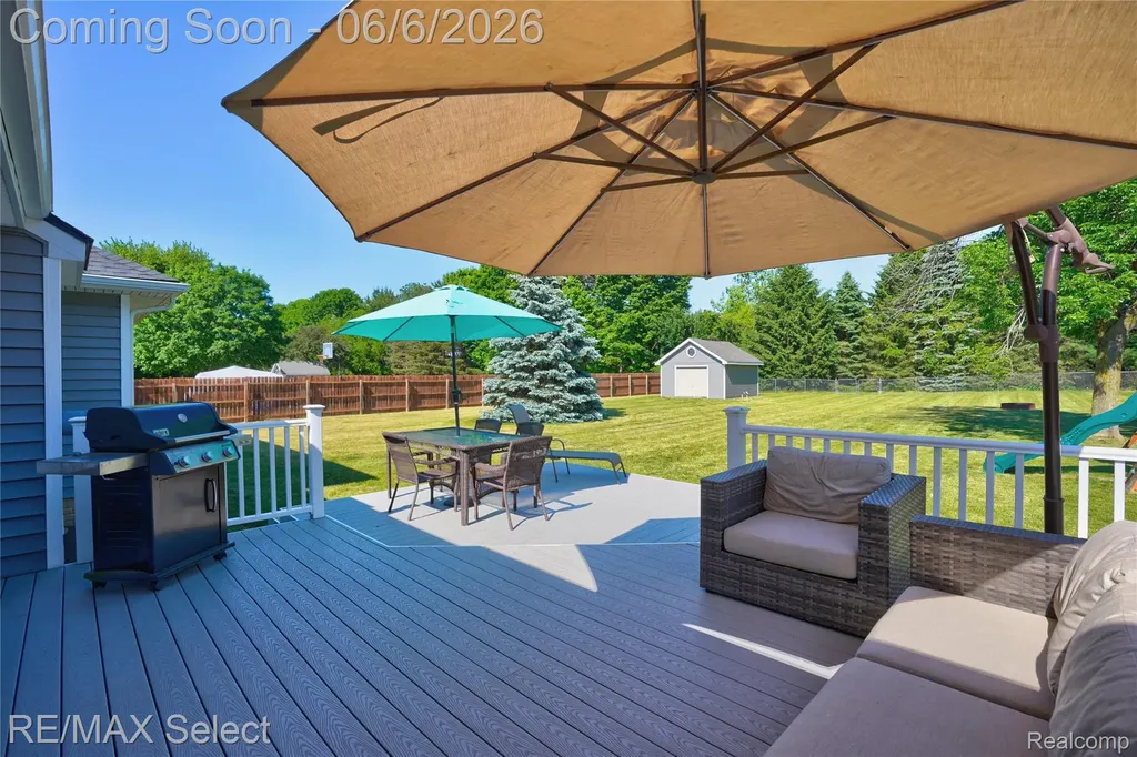 2288 Lost Creek Drive Clayton Charter Township MI 48433