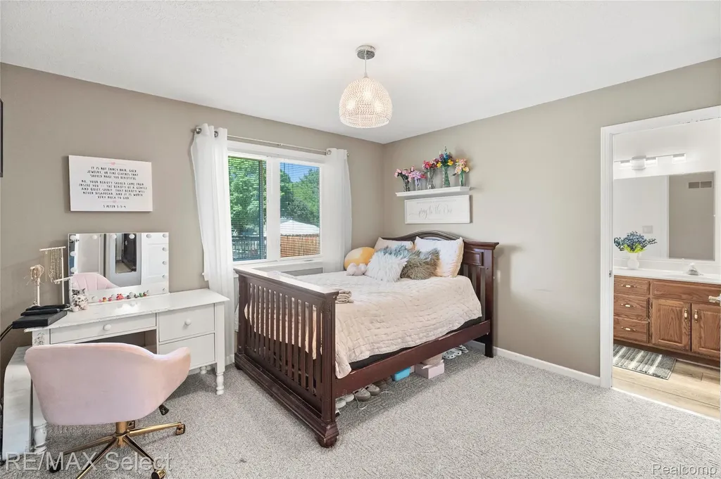 2288 Lost Creek Drive Clayton Charter Township MI 48433