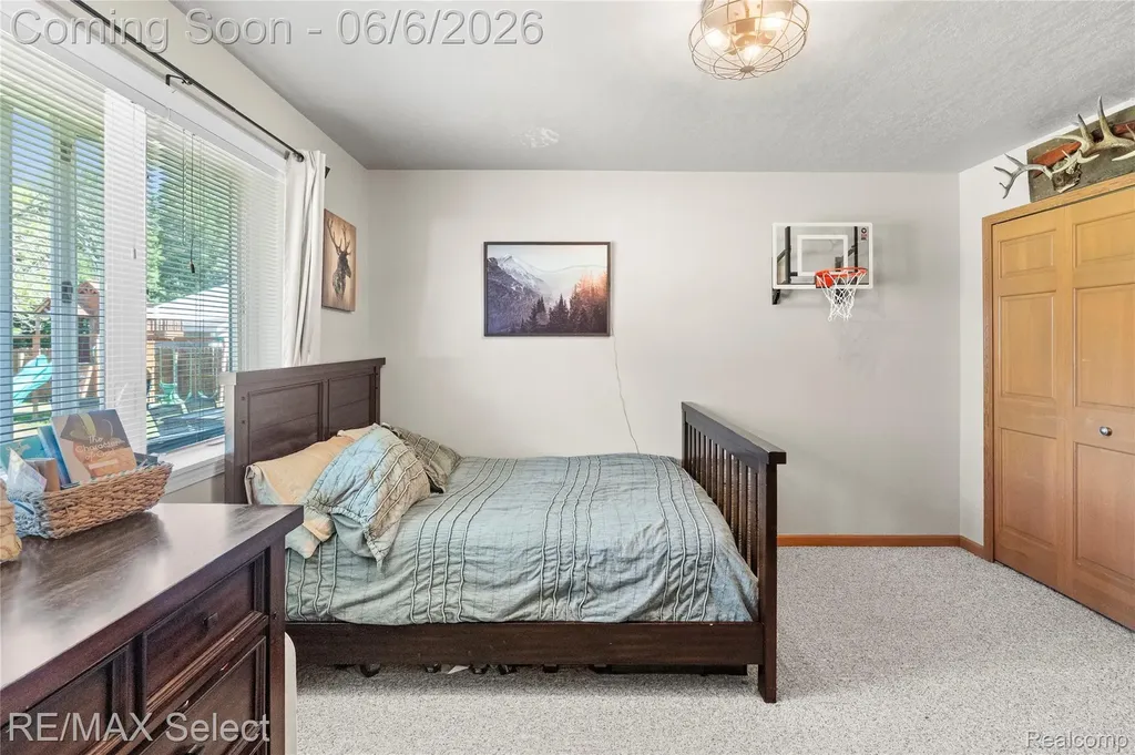 2288 Lost Creek Drive Clayton Charter Township MI 48433