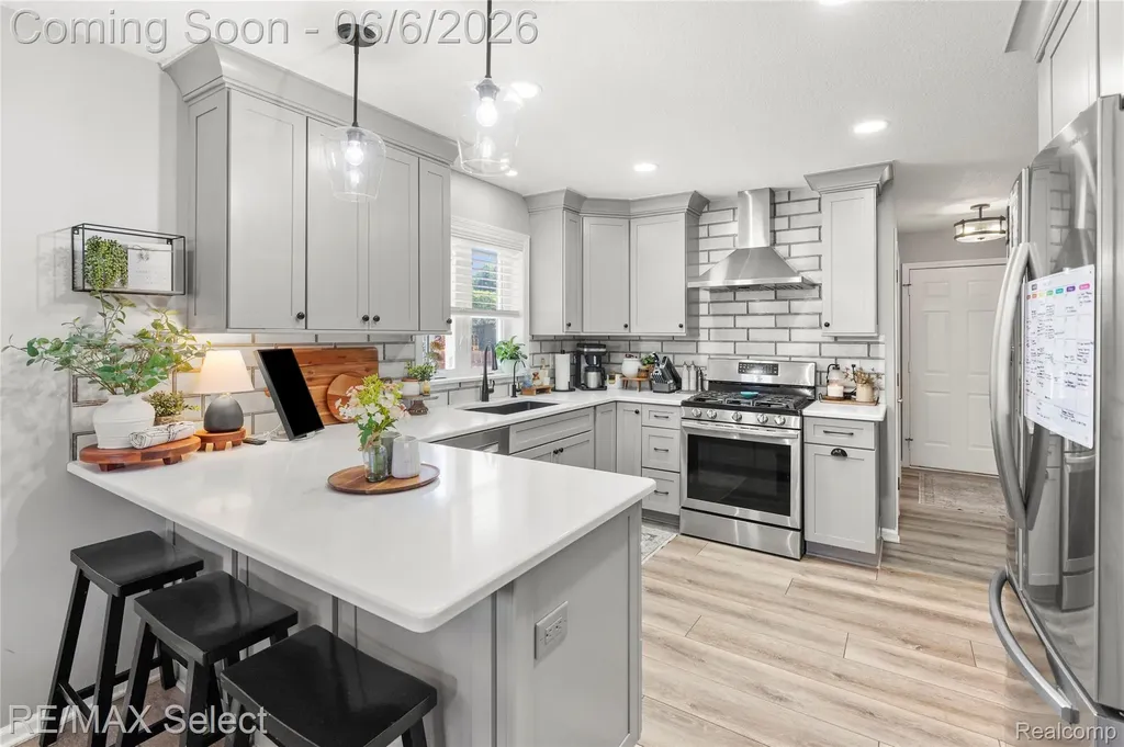 2288 Lost Creek Drive Clayton Charter Township MI 48433