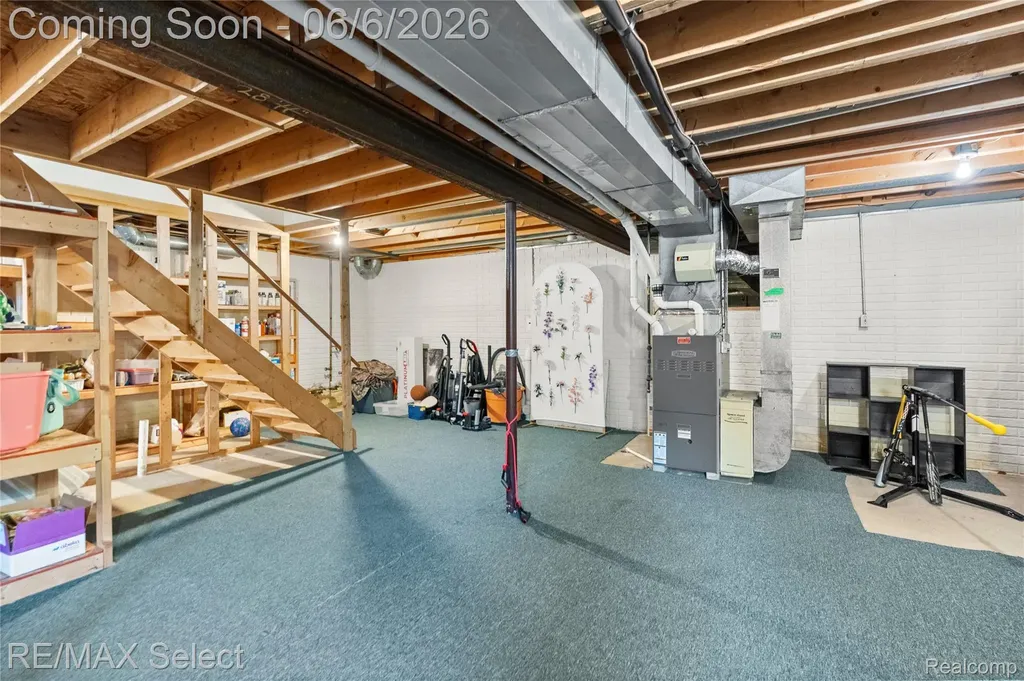 2288 Lost Creek Drive Clayton Charter Township MI 48433