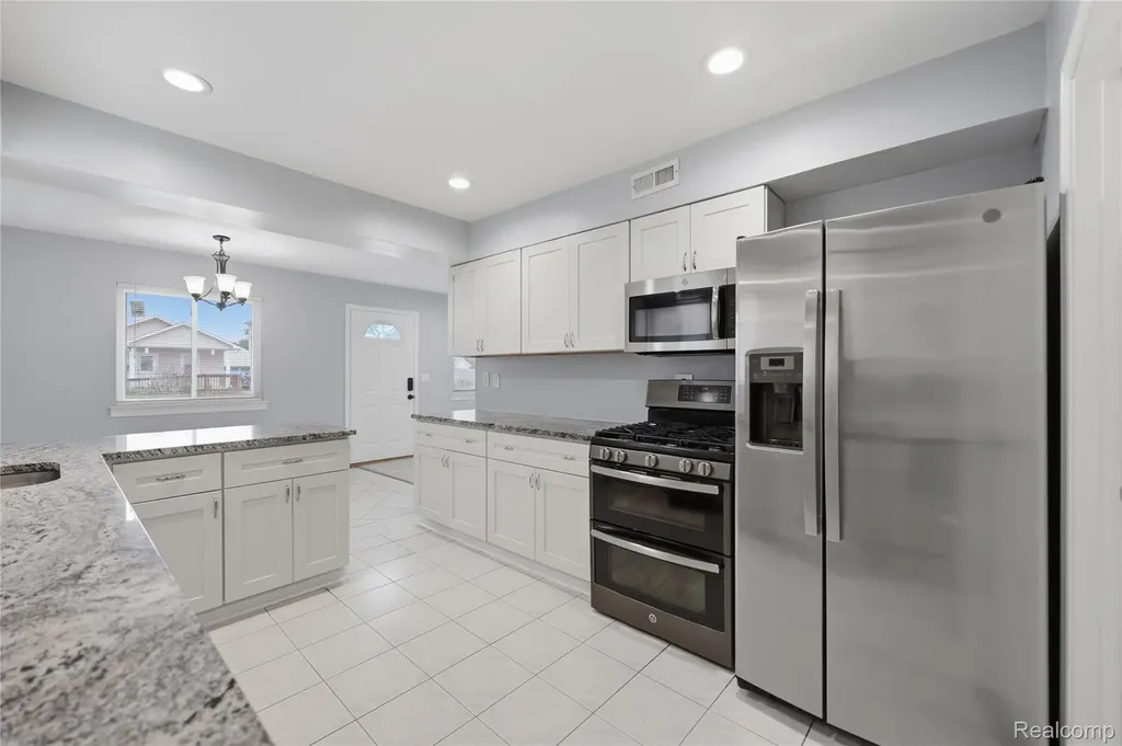 30746 Brush Street Madison Heights City MI 48071