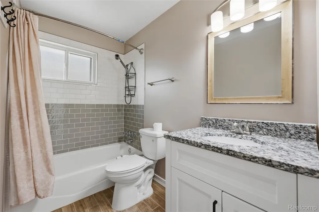 30746 Brush Street Madison Heights City MI 48071