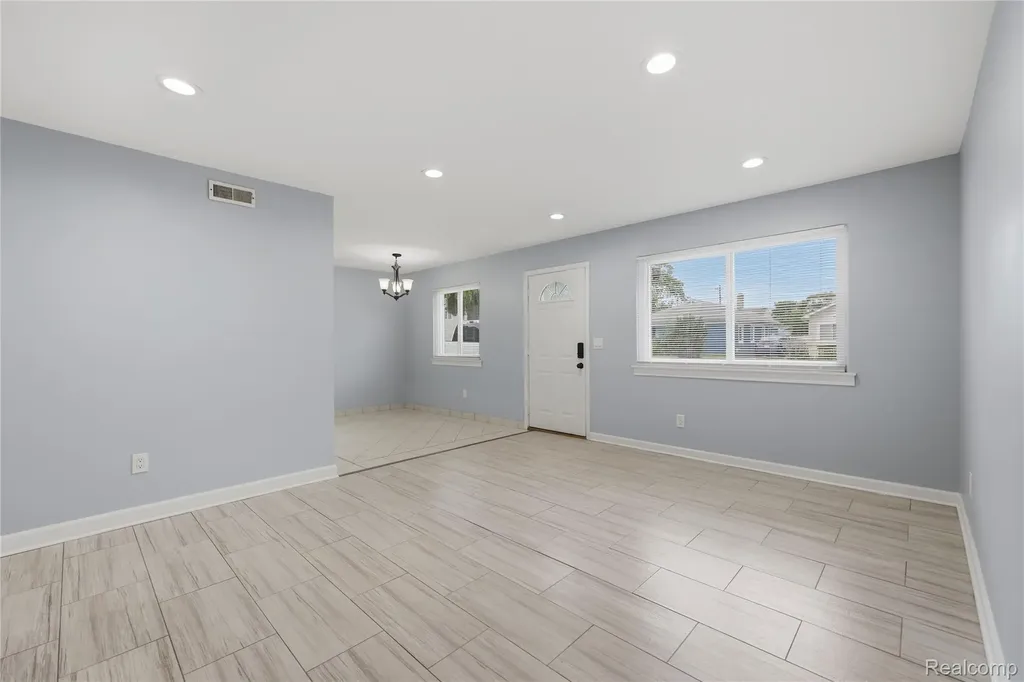 30746 Brush Street Madison Heights City MI 48071