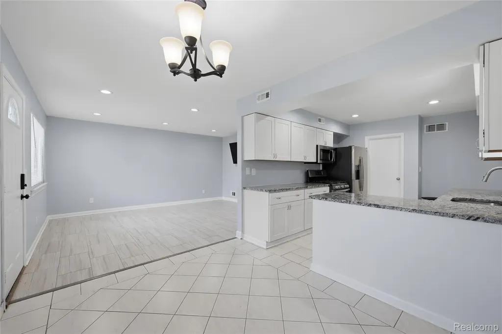 30746 Brush Street Madison Heights City MI 48071