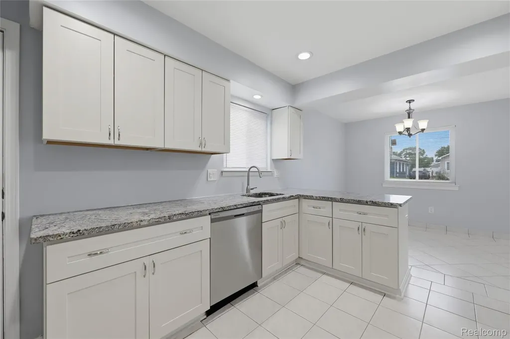 30746 Brush Street Madison Heights City MI 48071