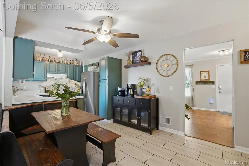 16128 Touraine Drive Clinton Charter Township MI 48038