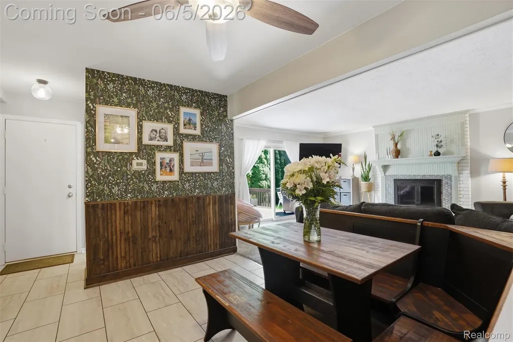 16128 Touraine Drive Clinton Charter Township MI 48038