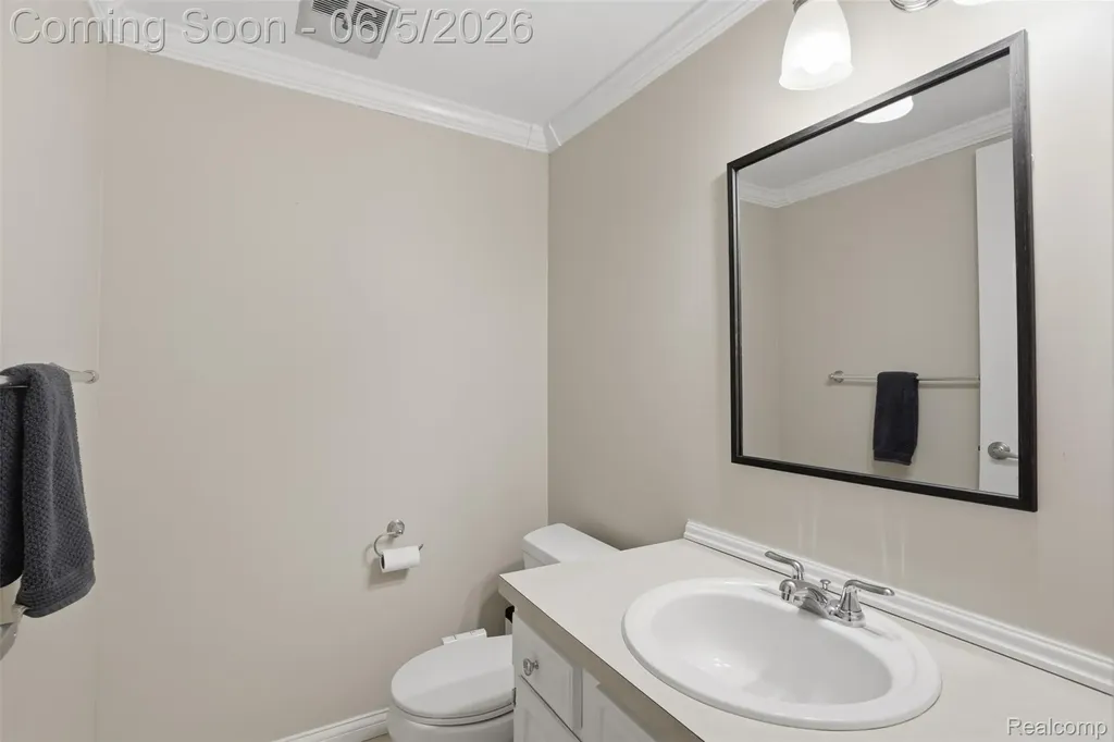16128 Touraine Drive Clinton Charter Township MI 48038